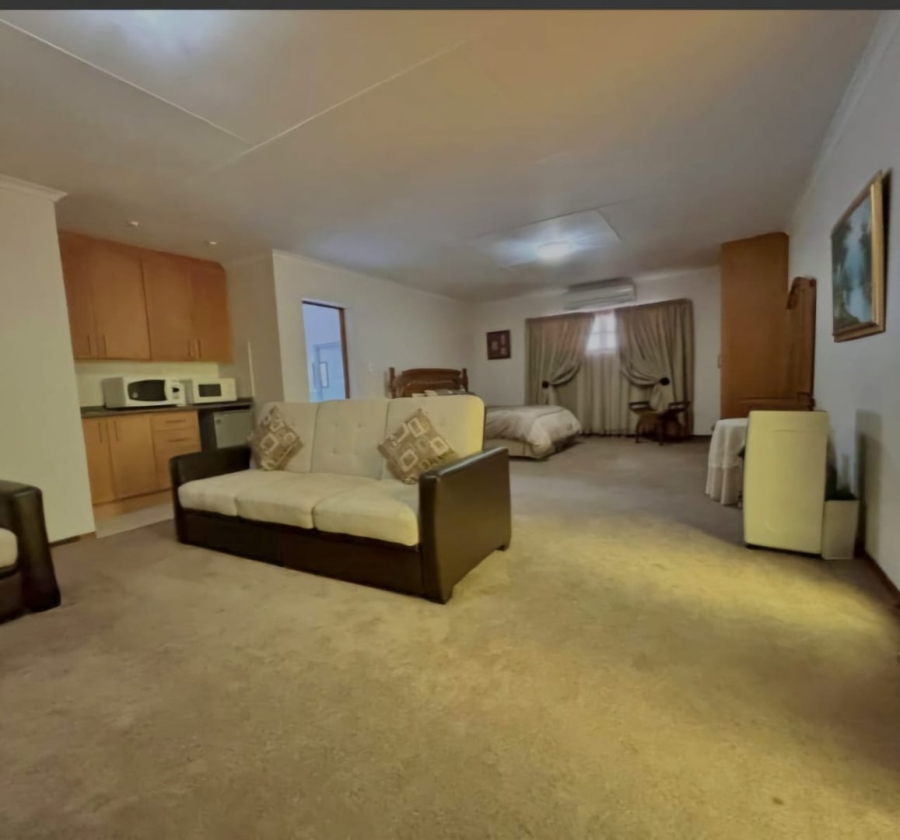 4 Bedroom Property for Sale in Wilkoppies North West